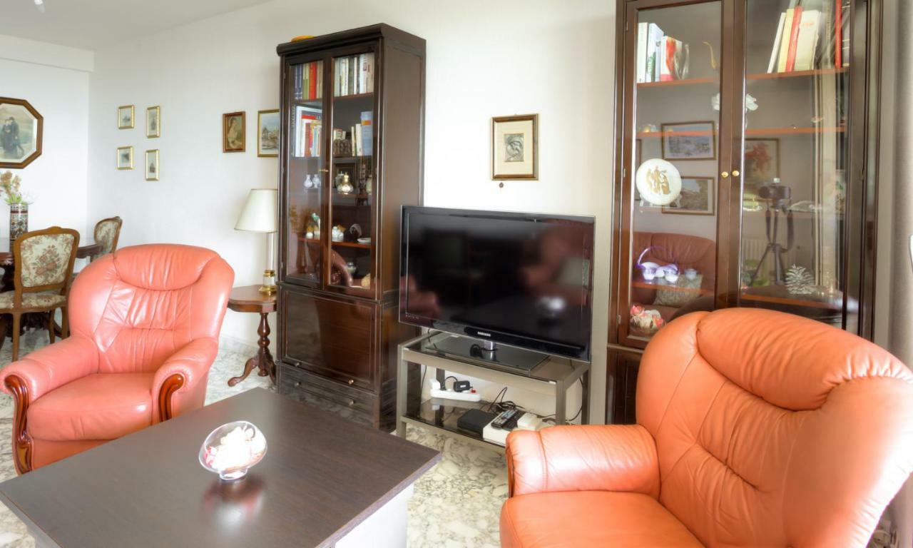 Confortable 3 Pieces Avec Superbe Vue Mer Daire Nice Dış mekan fotoğraf